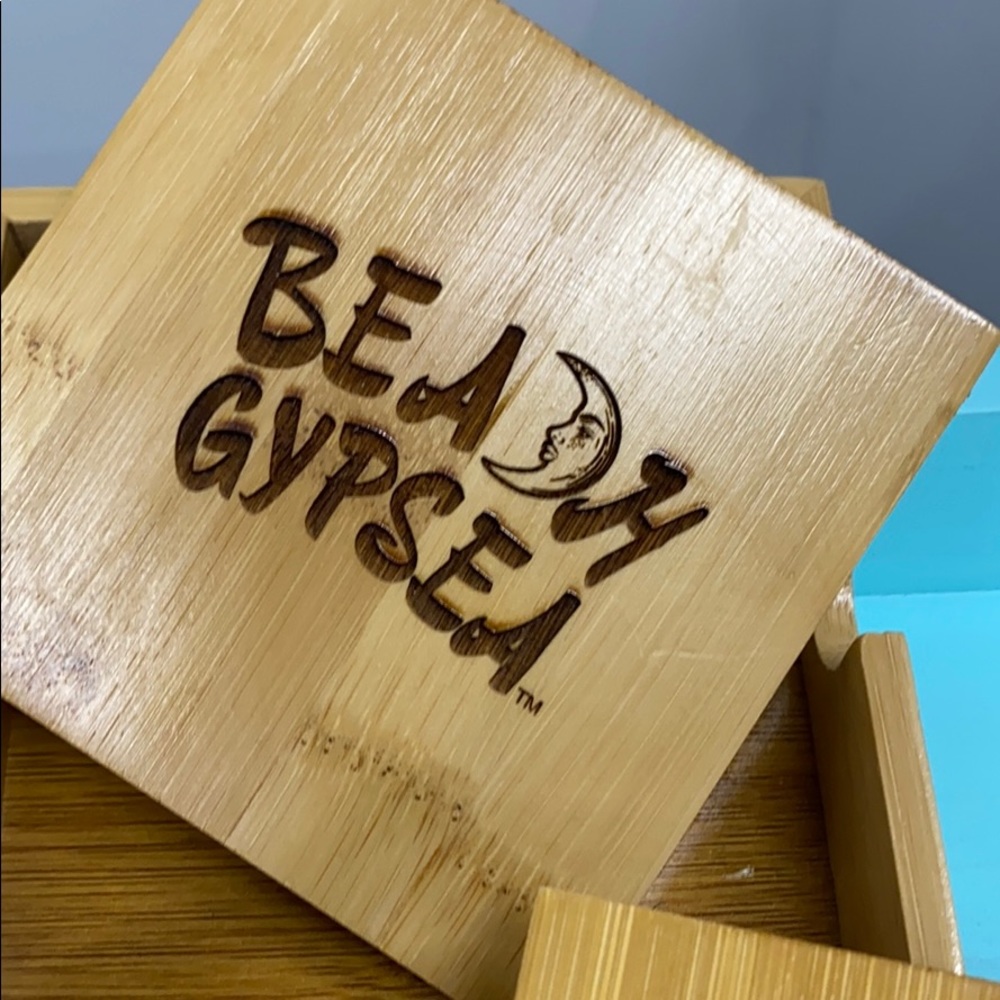 Beach gypsea wooden coaster set - Picture 2 of 3